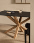 Tavolo Argo di vetro nero opaco e gambe in acciaio effetto legno 160 x 90 cm