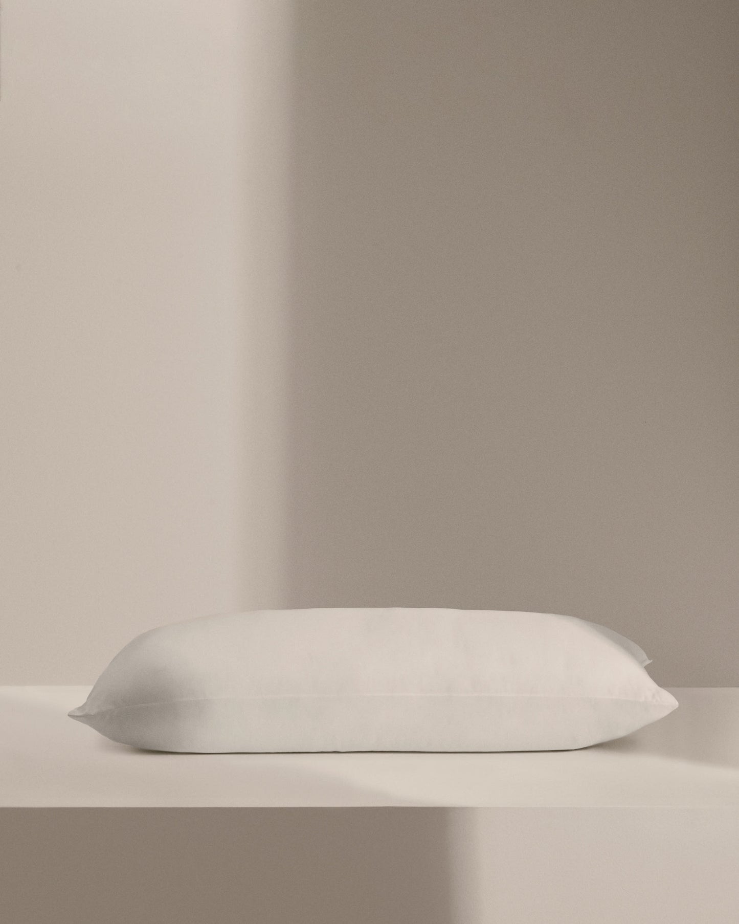 Cuscino Duca 10% piumino e 90% piuma 80 x 40 cm prodotto in Spagna