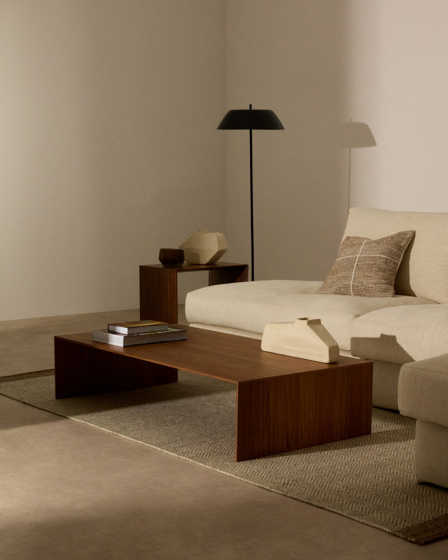 Tavolino salotto Litto impiallacciatura in noce 140 x 70 cm