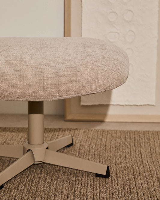 Poggiapiedi Teryl di ciniglia beige e metallo con finitura grigio