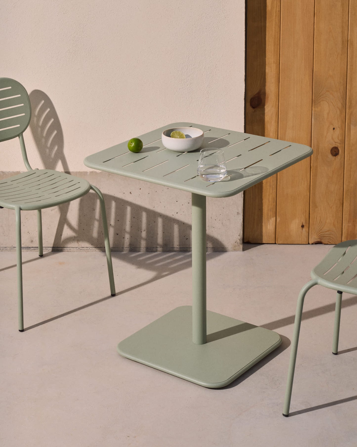 Tavolo da esterno Brai in acciaio zincato turchese 70 x 70 cm