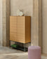Credenza alta Vedrana 4 ante impiallacciate rovere e gambe in acciaio nero 97,5 x 160 cm