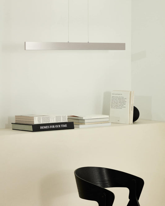 Lampada da soffitto Boadella in alluminio con finitura verniciata argento spazzolato