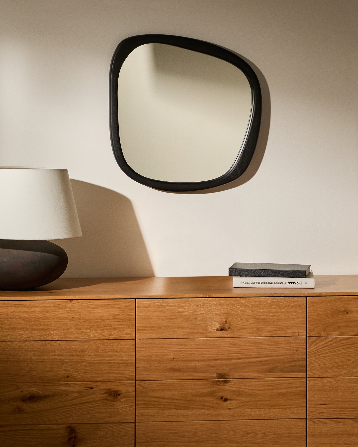 Specchio Alura in legno di teak nero 45,5 x 47 cm