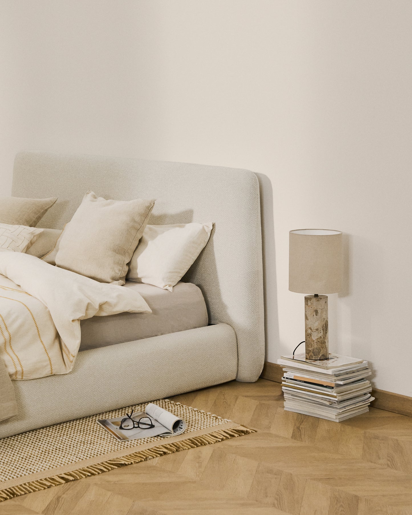 Letto sfoderabile Martina in ciniglia écru per materassi 160 x 200 cm
