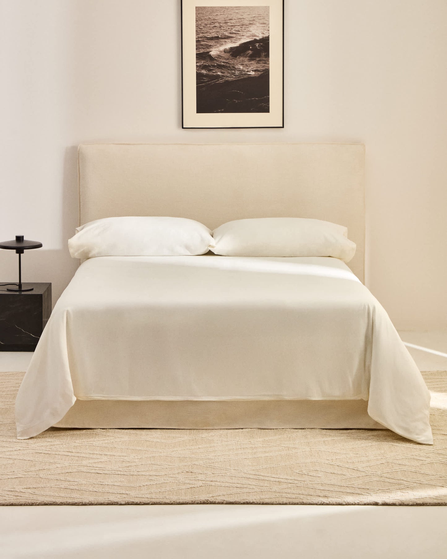 Testiera sfoderabile Jaira in ciniglia bianca per letto fino a 160 cm