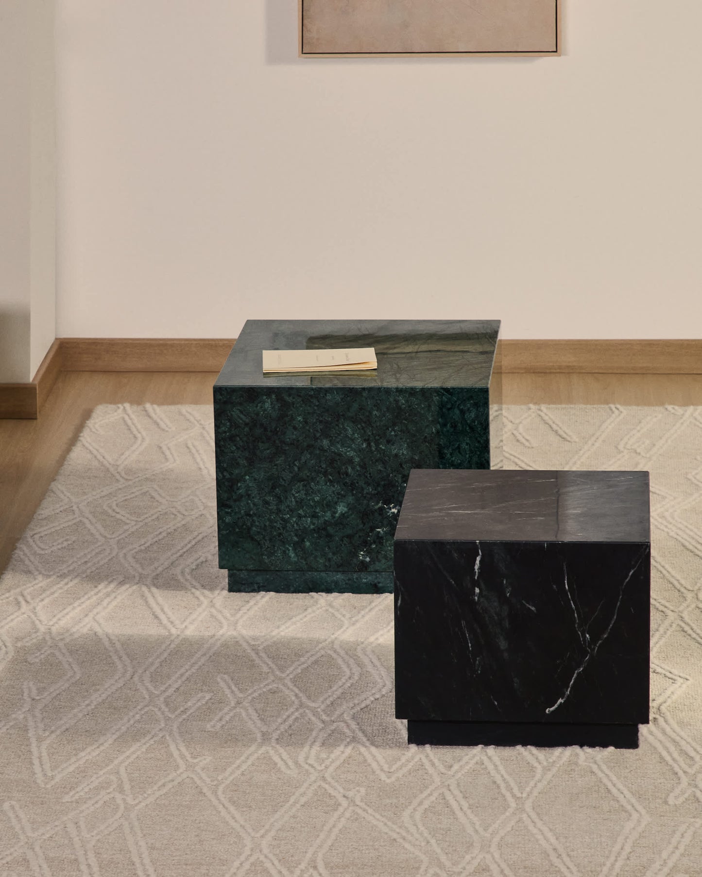 Tavolino da appoggio Sorein in marmo nero 50 x 50 cm
