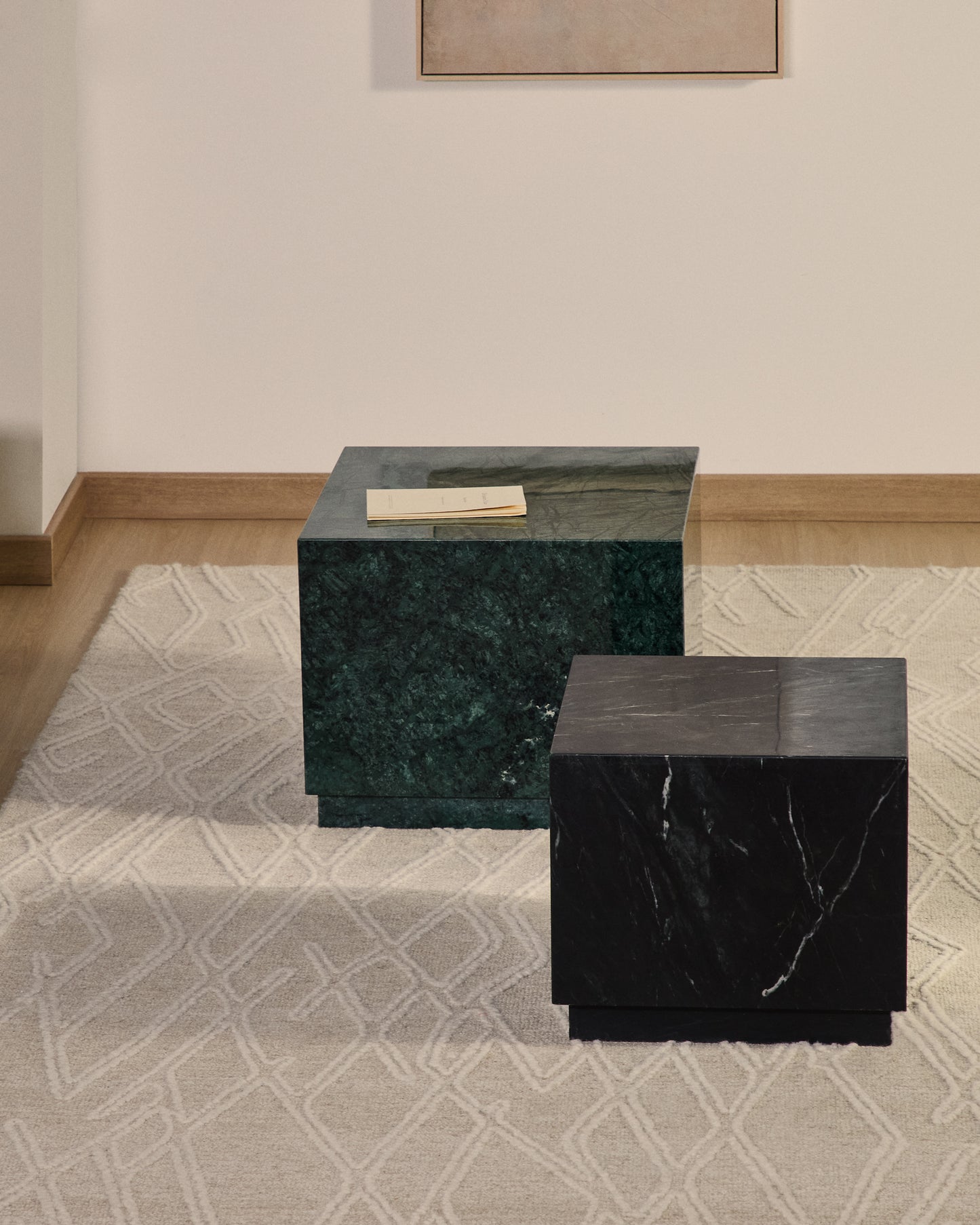 Tavolino da appoggio Sorein in marmo nero 50 x 50 cm
