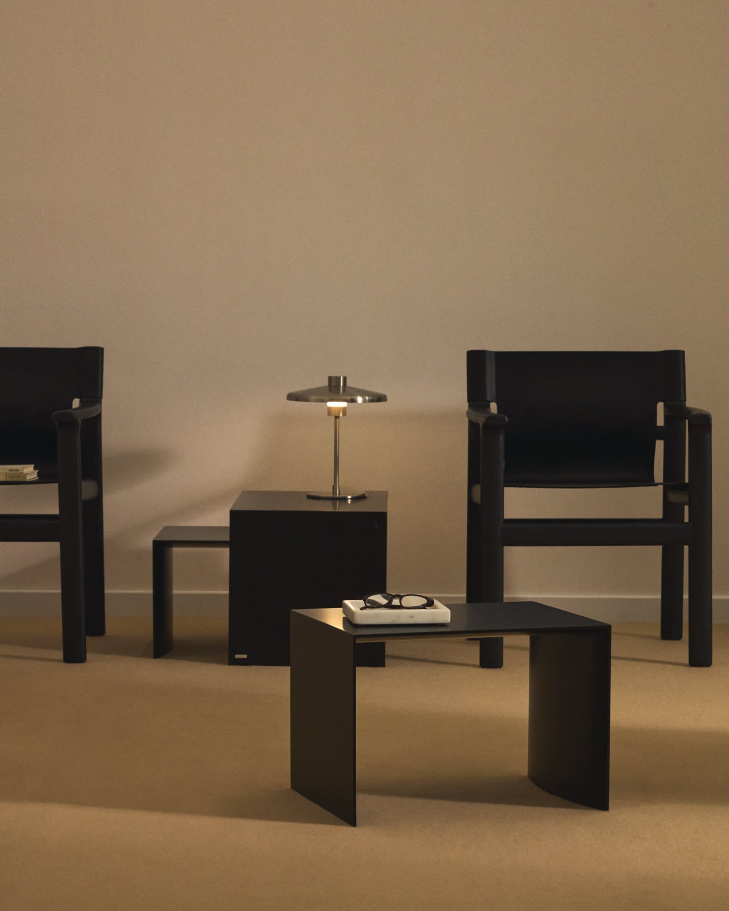 Tavolo d’appoggio Litto MDF laccato nero 55 x 40 cm