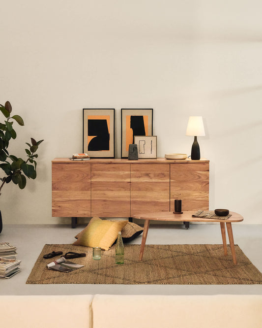 Credenza Uxue 4 ante in legno massiccio di acacia con finitura sbiancata 200 x 88 cm