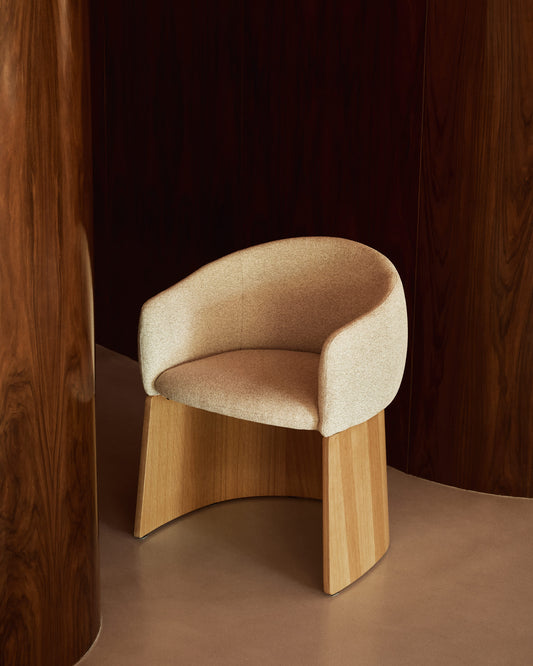 Sedia Bosca in ciniglia beige e impiallacciatura in rovere