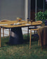 Tavolo da esterno Tudons in alluminio con finitura in grigio e teak 148 x 148 cm