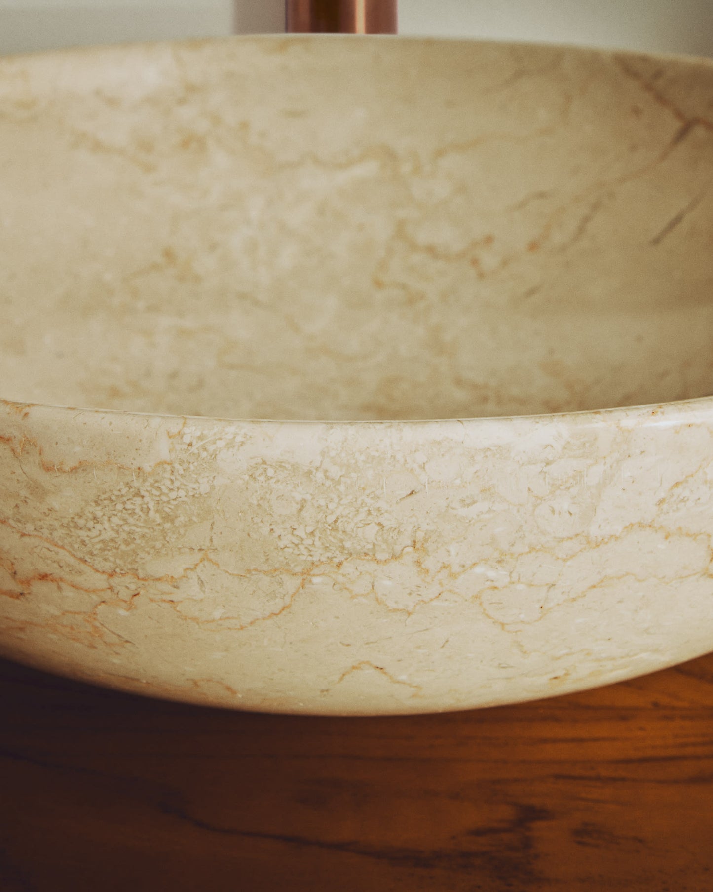 Lavabo da appoggio Darnen in marmo beige Ø 35 cm