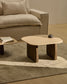 Tavolino da appoggio Pirita in travertino beige e gambe in rovere massiccio con finitura scura 71 x 70 cm FSC 100%