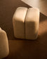 Poggiapiedi Nedilo quadrato in ciniglia beige FSC Mix Credit