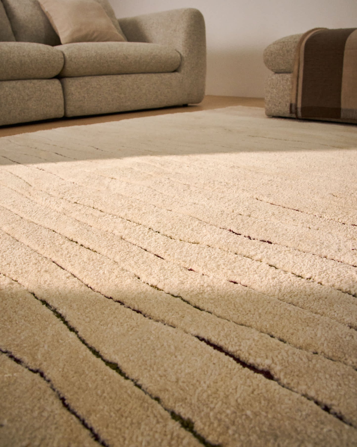 Tappeto Loram con effetto pelo beige 200 x 300 cm