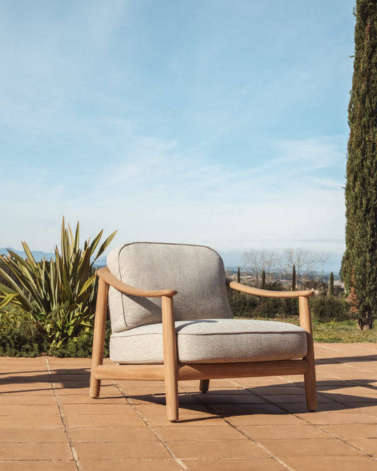 Poltrona da esterno Elunda in legno massiccio di teak FSC 100%