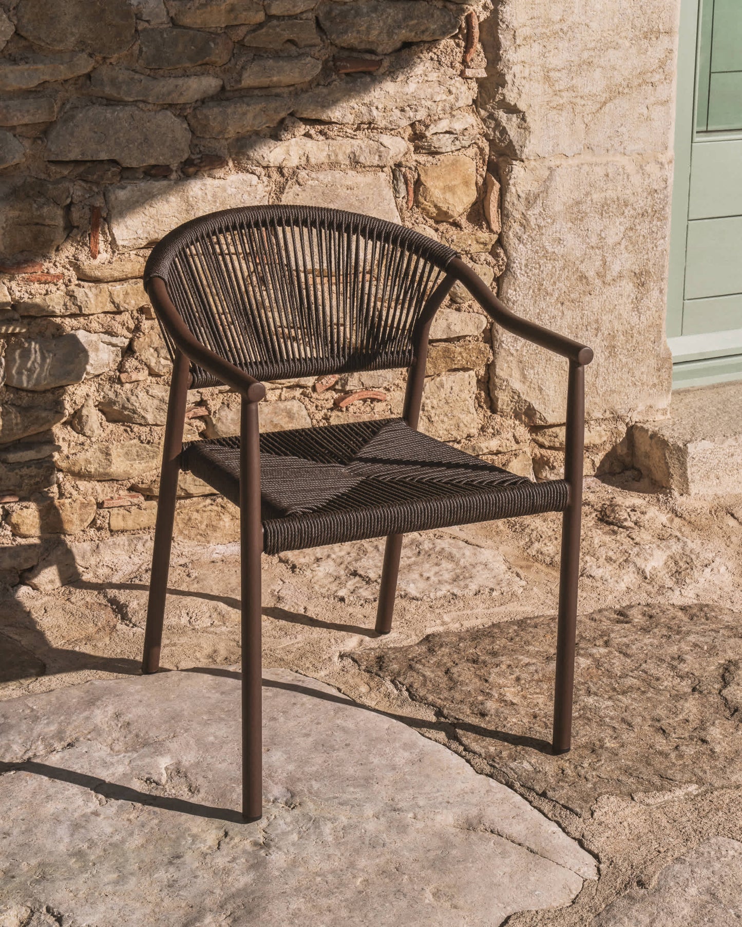 Sedia impilabile da esterno Livadia in alluminio marrone