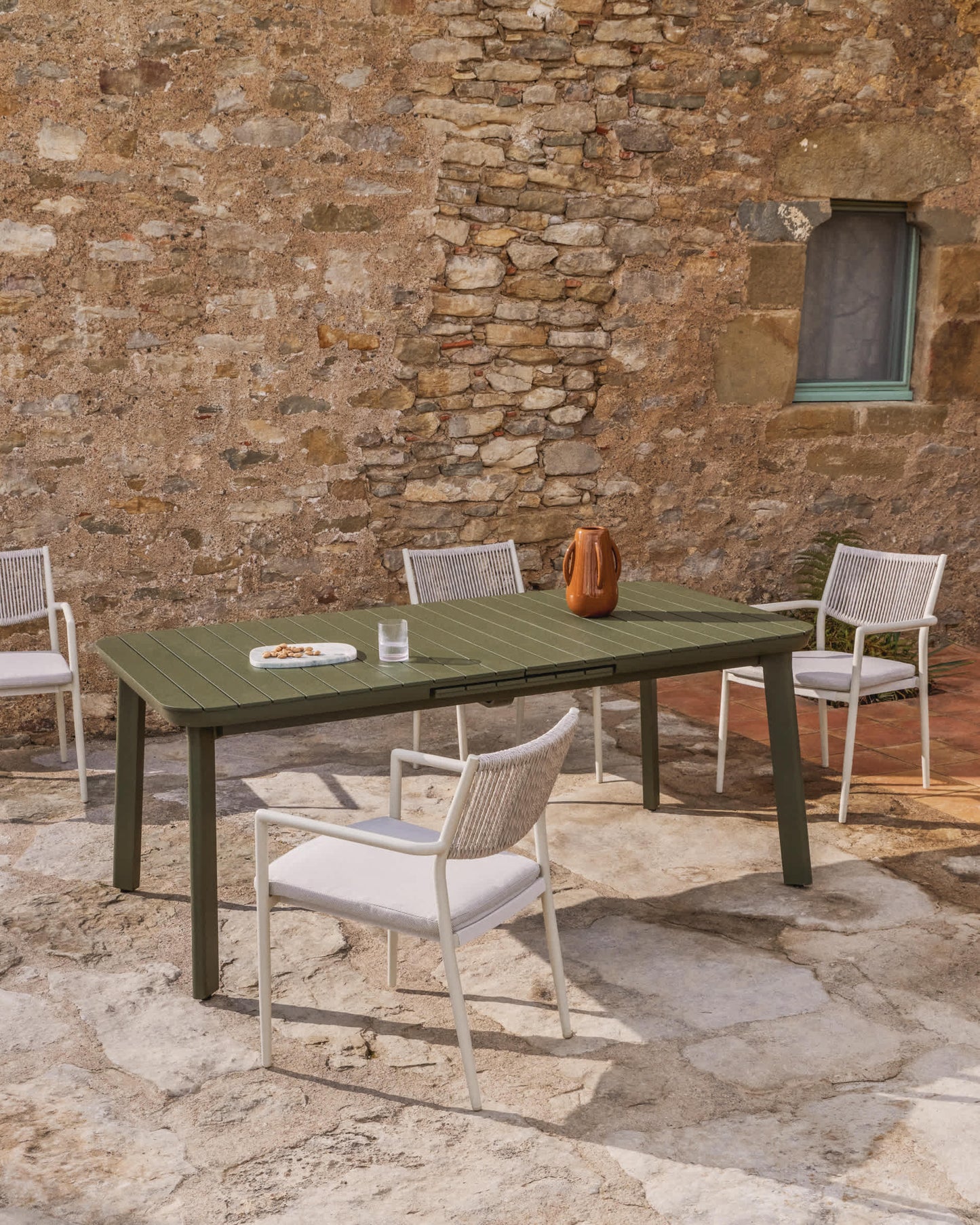 Tavolo allungabile da esterno Izola in alluminio con finitura verde 220 (280) x 100 cm