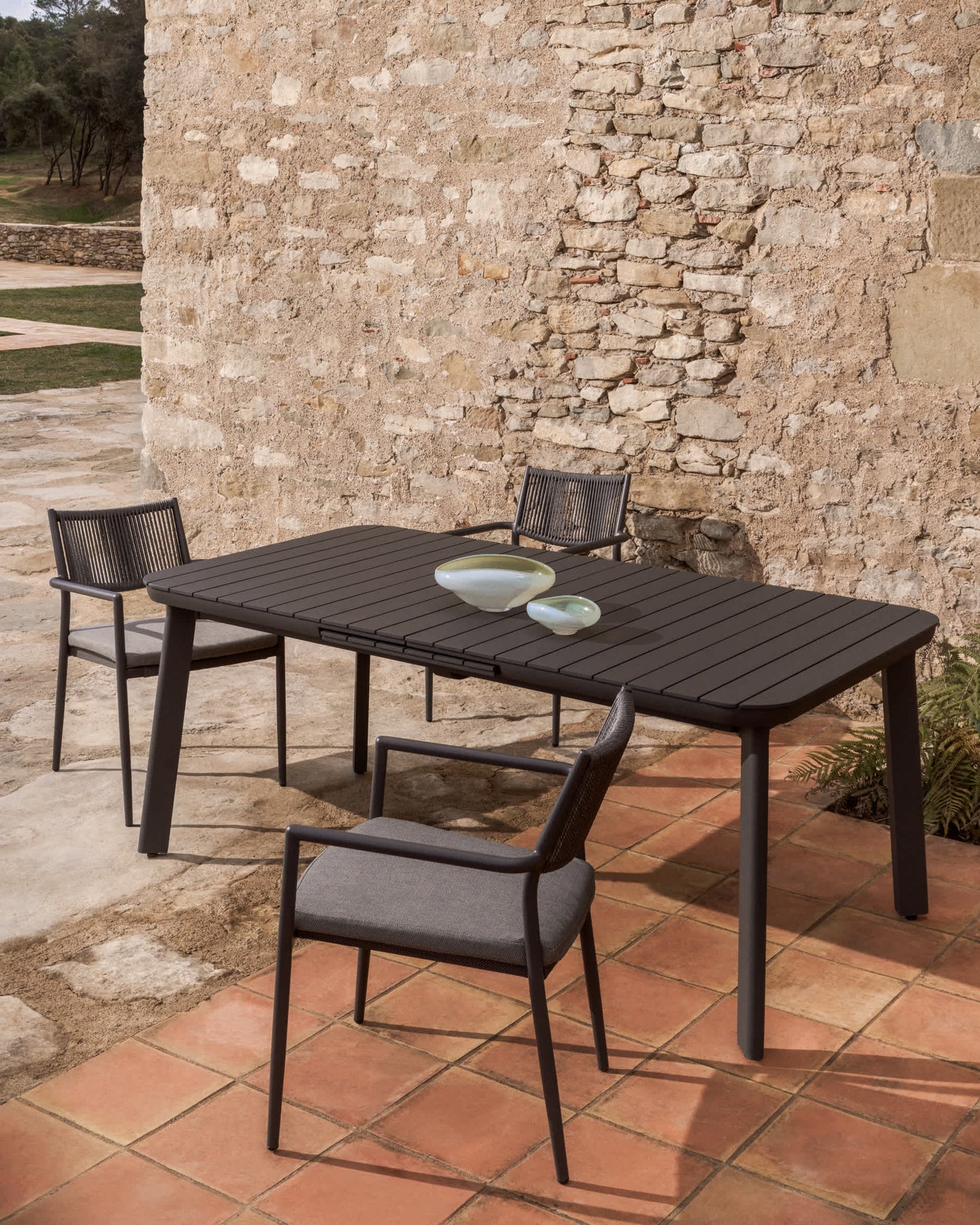 Tavolo allungabile da esterno Izola in alluminio con finitura grafite 220 (280) x 100 cm