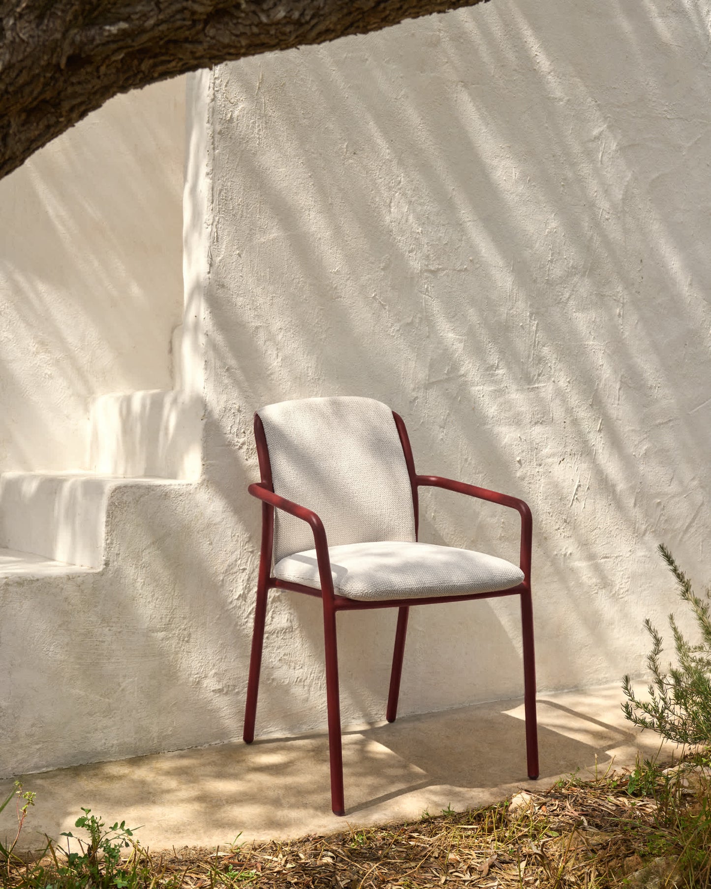 Tavolo allungabile da esterno Izola in alluminio con finitura taupe 220 (280) x 100 cm
