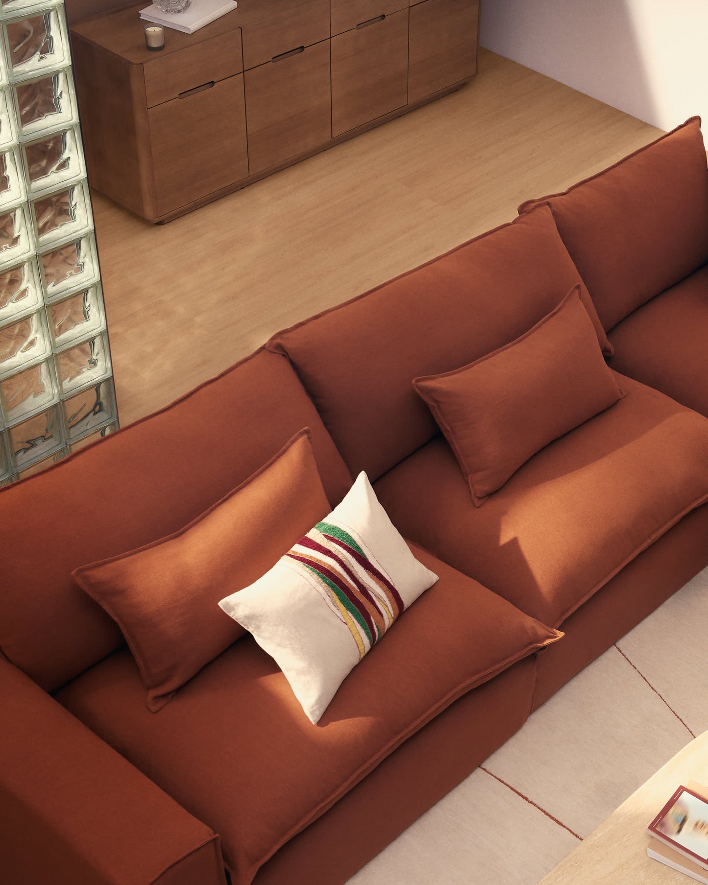 Divano modulare sfoderabile Anarela 5 posti in 100% lino color terracotta 370 cm FSC Mix Credit