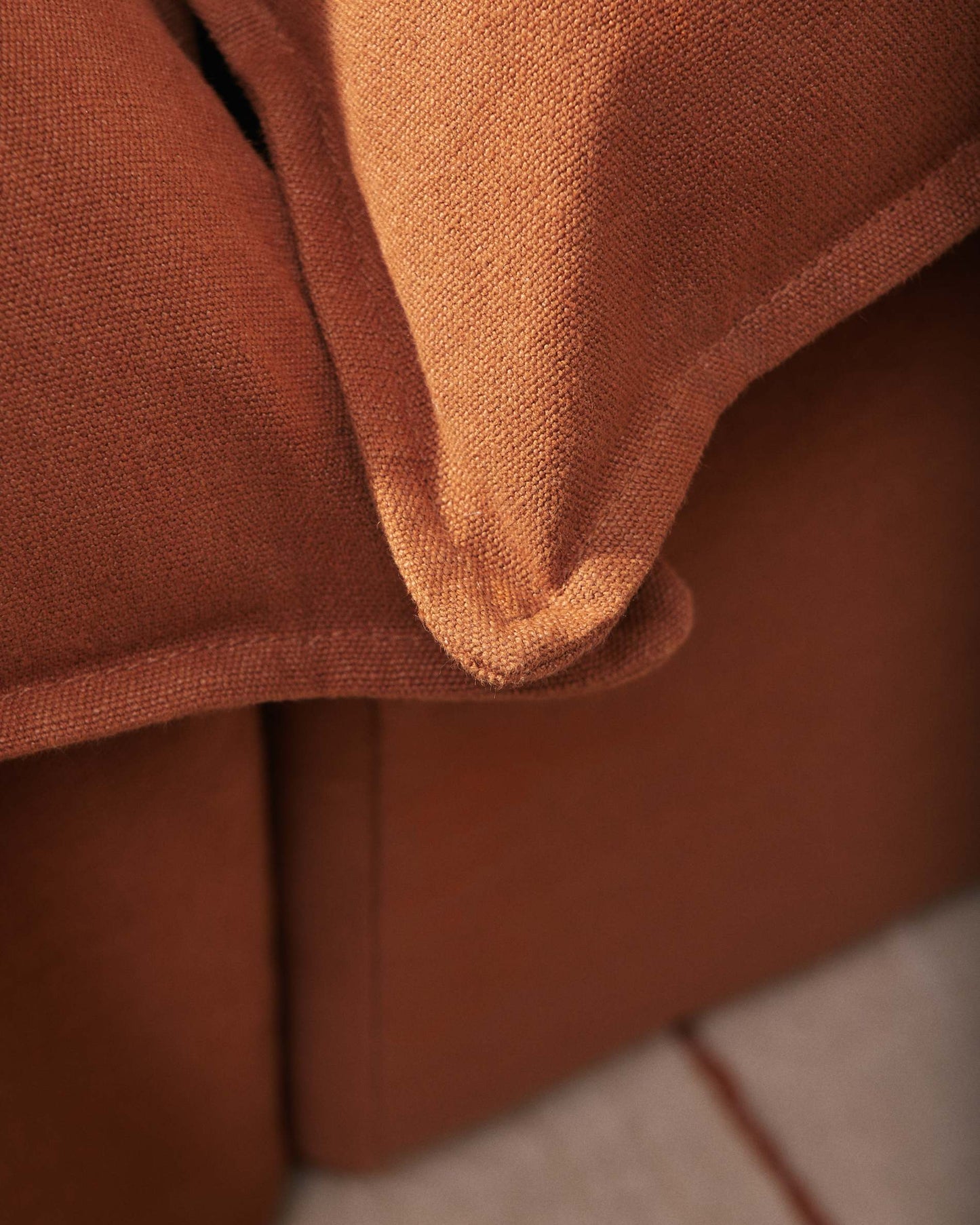 Divano modulare sfoderabile Anarela 2 posti in 100% lino color terracotta 180 cm FSC Mix Credit