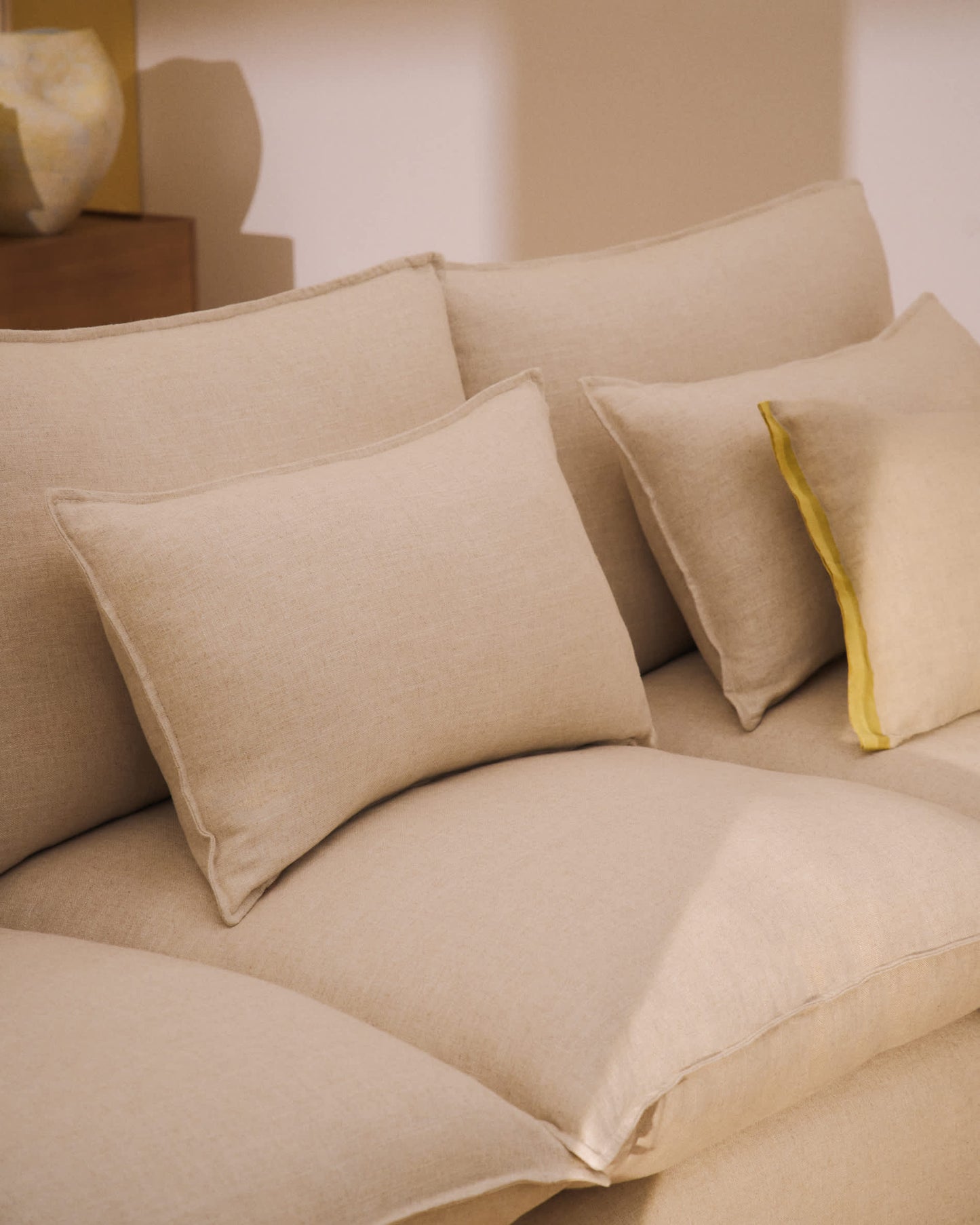 Divano modulare sfoderabile Anarela 5 posti in lino e viscosa beige 370 cm FSC Mix Credit