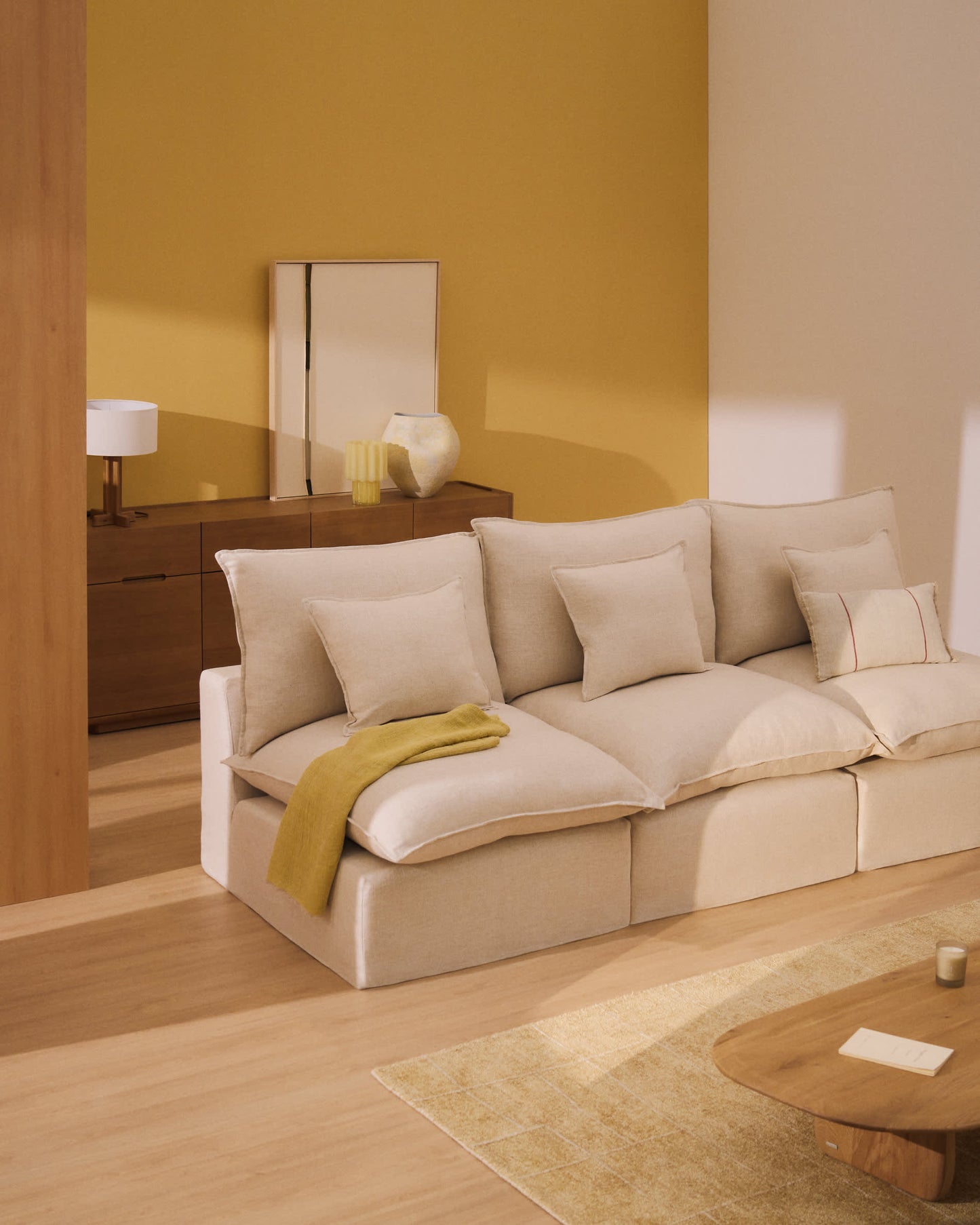Divano modulare sfoderabile Anarela 5 posti in lino e viscosa beige 330 cm FSC Mix Credit