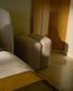 Poggiapiedi Nedilo quadrato in ciniglia beige FSC Mix Credit