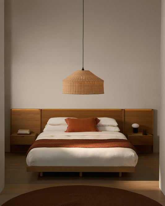 Testiera Norlen con 2 comodini in impiallacciato di rovere con finitura naturale e luce LED per letto fino a 180 cm FSC Mix Credit