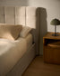 Letto contenitore sollevabile Darnela in ciniglia écru per materasso da 180 x 200 cm