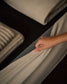 Letto sfoderabile con rete sollevabile Blok écru per materasso da 180 x 200 cm FSC Mix Credit