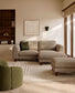Divano Vera 3 posti con chaise longue sinistra marrone chiaro con gambe in legno massiccio di frassino con finitura in noce 232 cm FSC Mix Credit