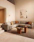Divano ad angolo Vera 5 posti marrone chiaro con gambe in legno massiccio di frassino con finitura naturale 330 x 330 cm FSC Mix Credit