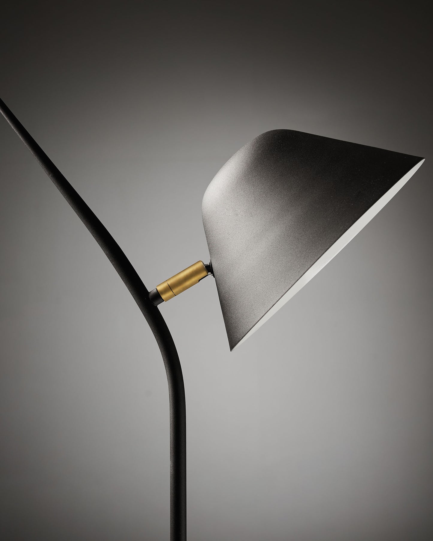 Lampada da terra Aurelia nero