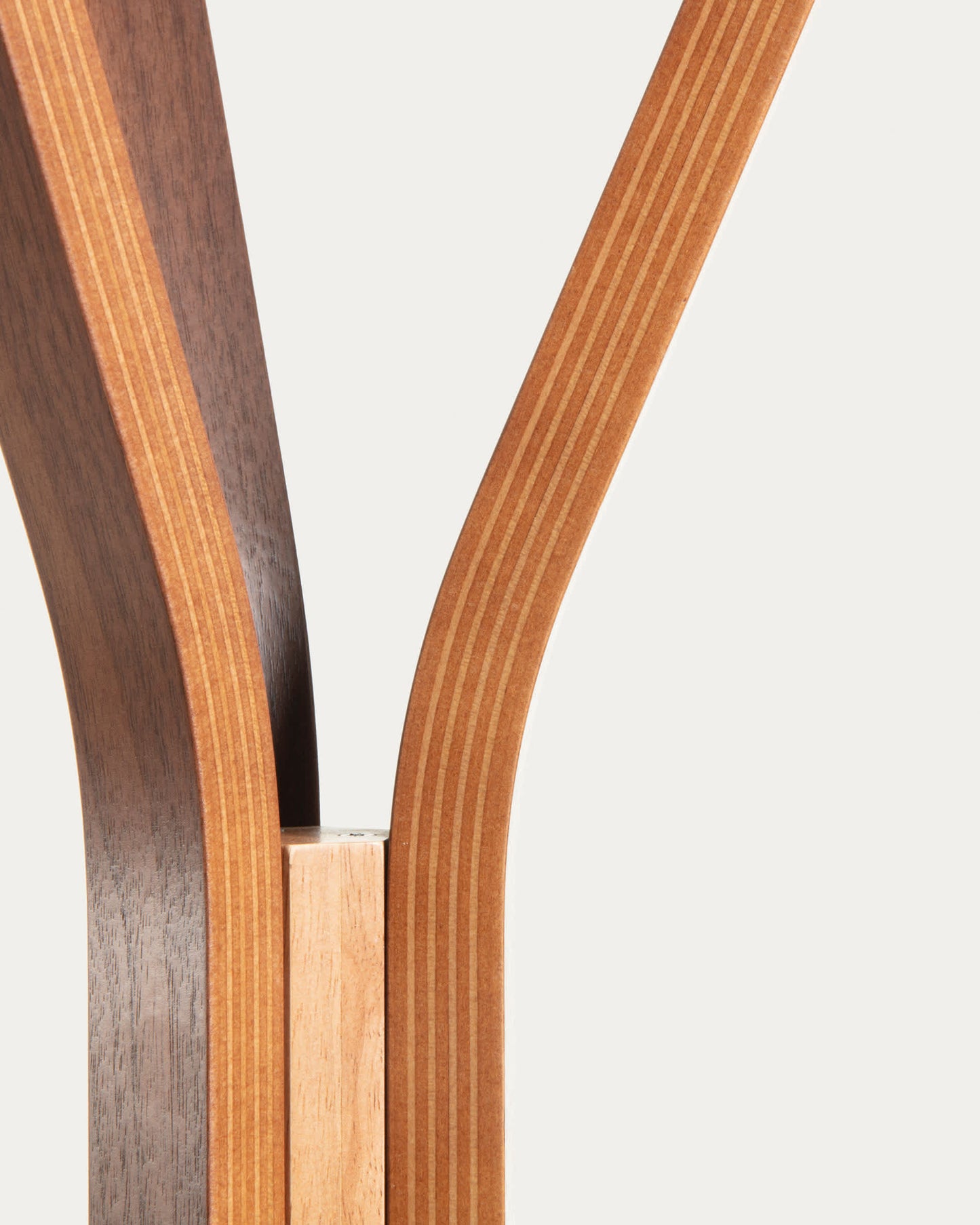 Appendiabiti Chelsey in legno massello di caucciù 170 cm