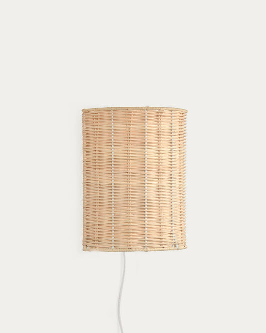 Applique Kimjit in rattan con finitura naturale