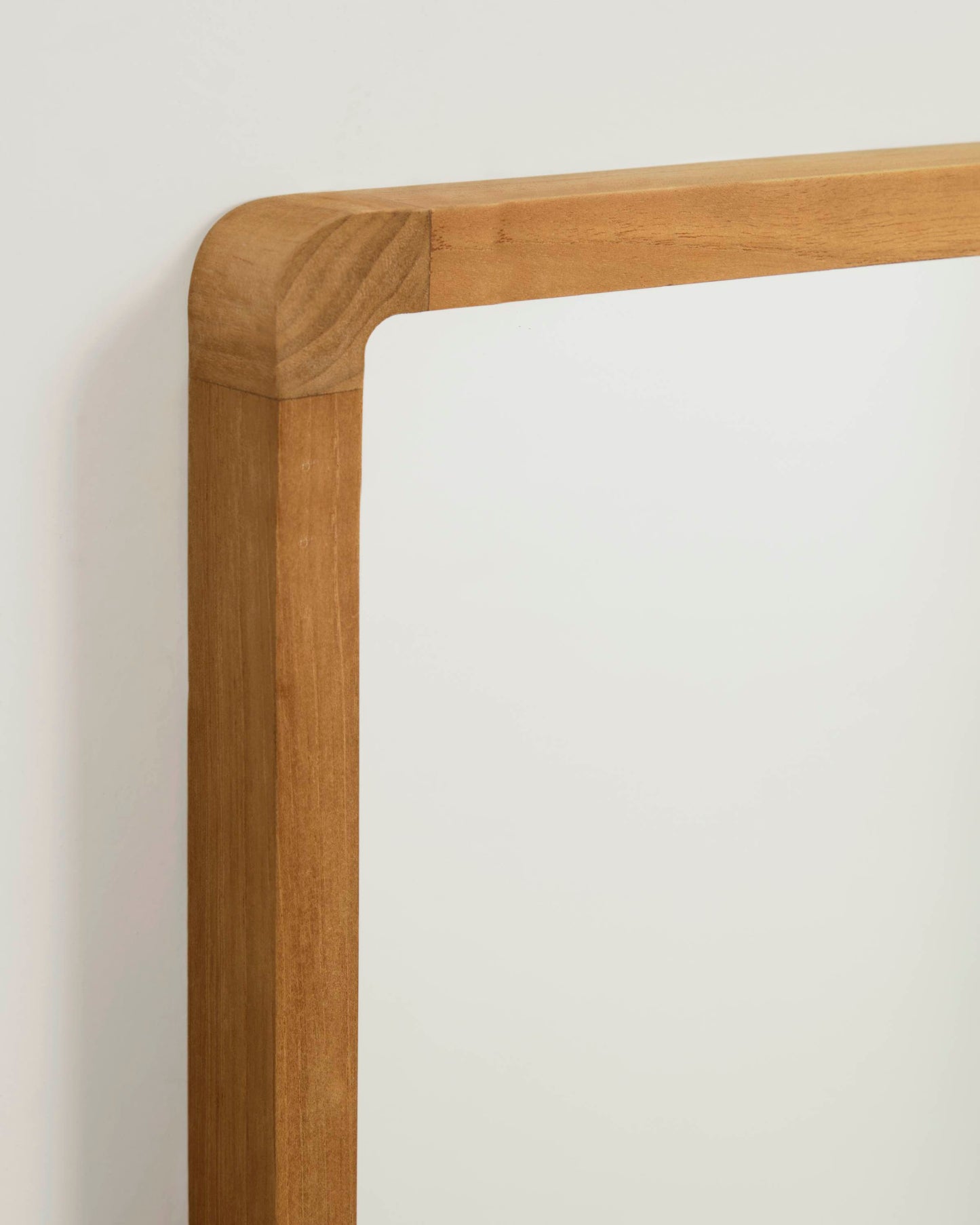 Specchio Shamel in legno massello di teak 45 x 70 cm