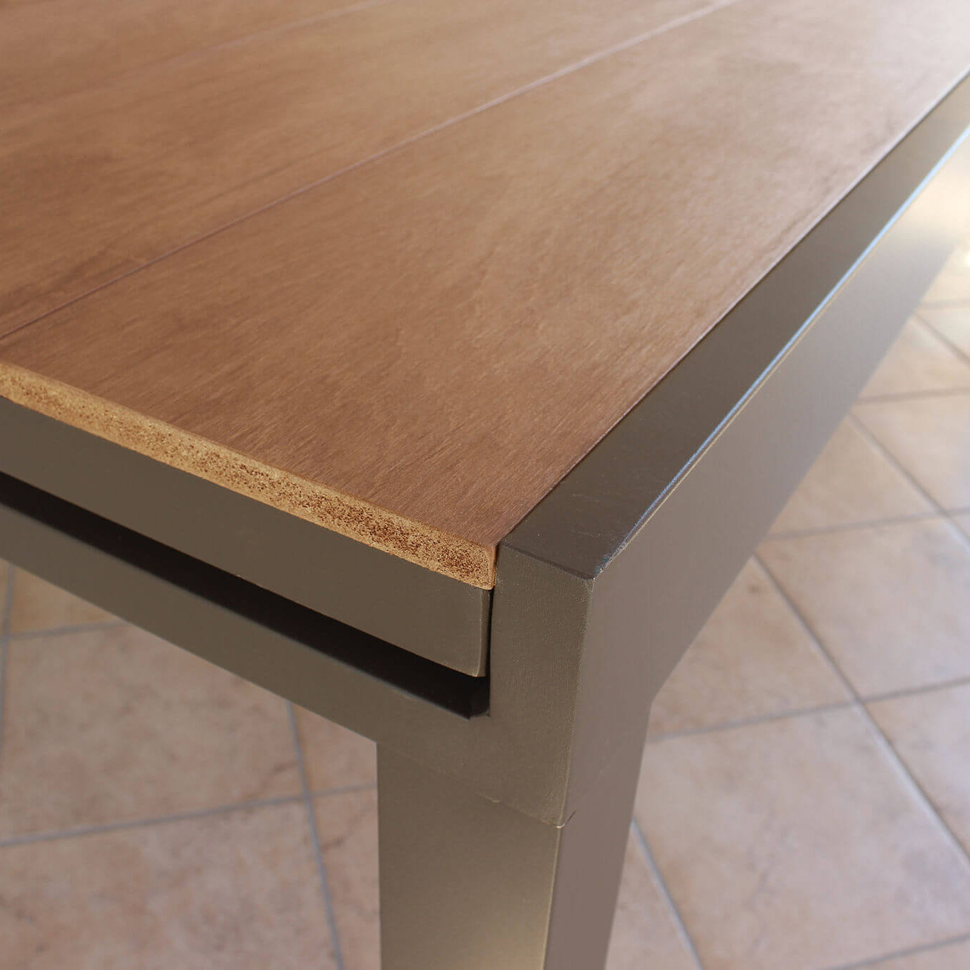 Taupe