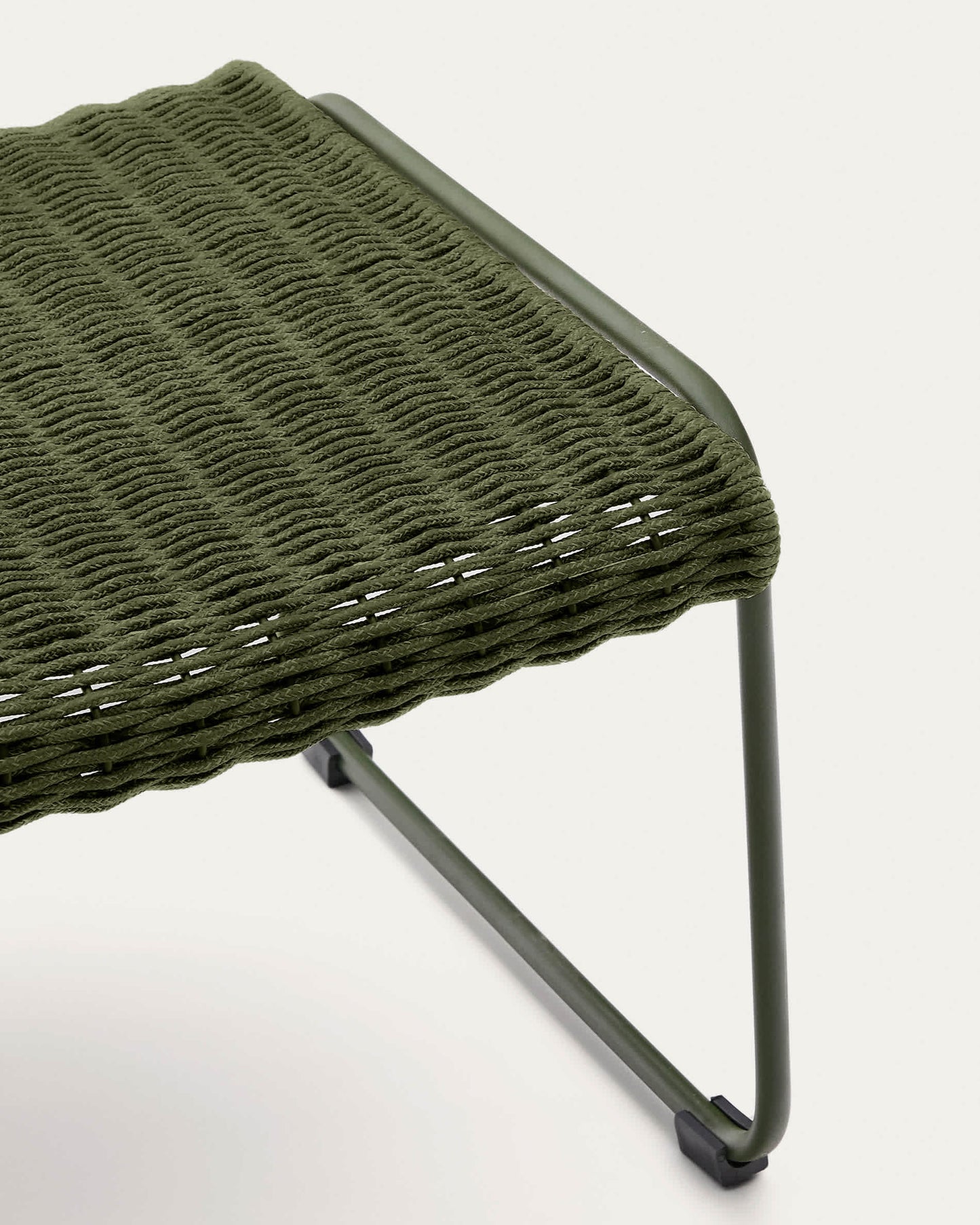 Poggiapiedi Maurina in acciaio zincato e corda verde 58 x 52,5 cm
