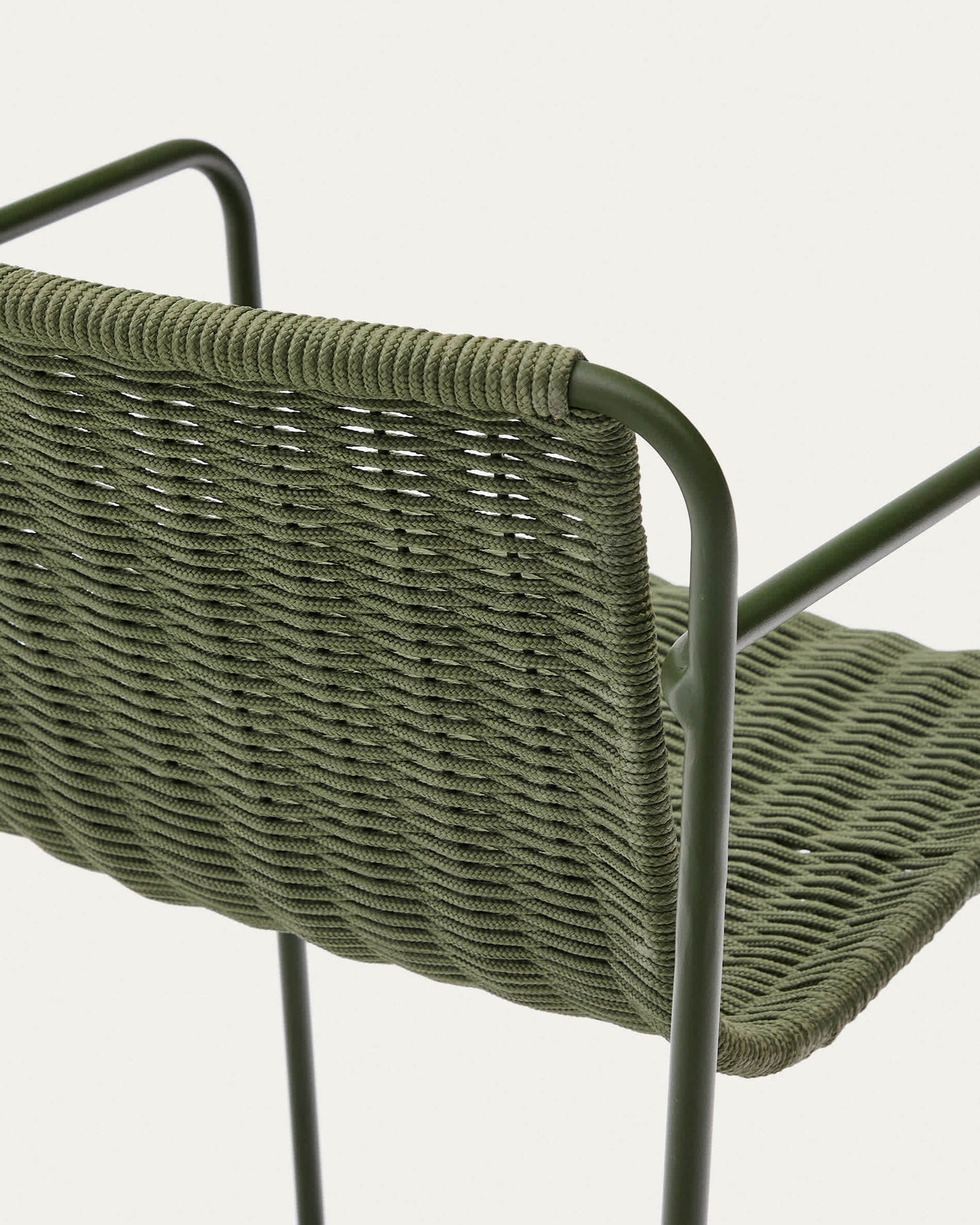 Sgabello Maurina impilabile in acciaio zincato verde con corda verde 74,5 cm