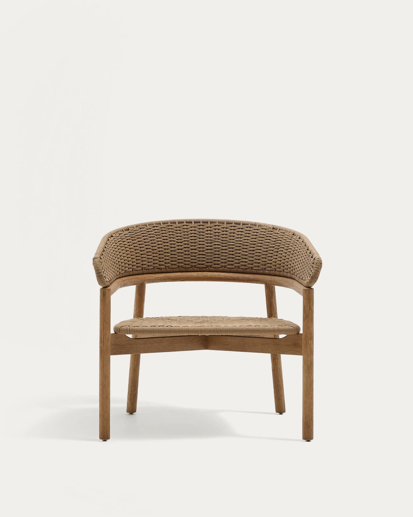 Poltrona Arinella in legno massiccio di acacia, finitura naturale e corda beige