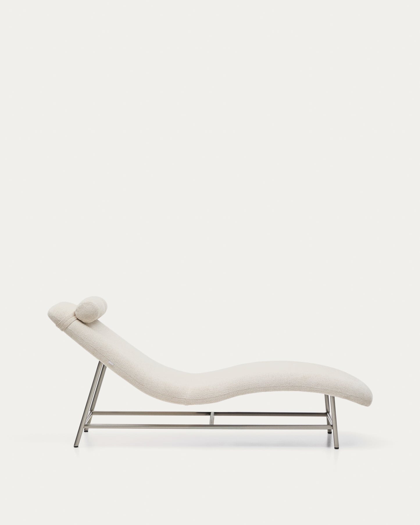 Divano Osla in ciniglia beige con gambe in acciaio inox spazzolato 175 cm
