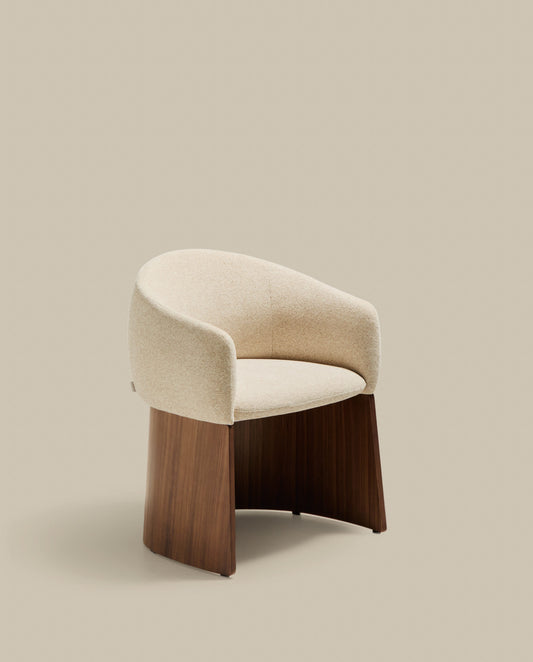 Sedia Bosca in ciniglia beige e impiallacciatura in noce