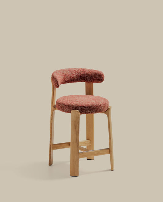 Sgabello Granite in ciniglia terracotta e legno massiccio di frassino con finitura in tonalità naturale 65 cm