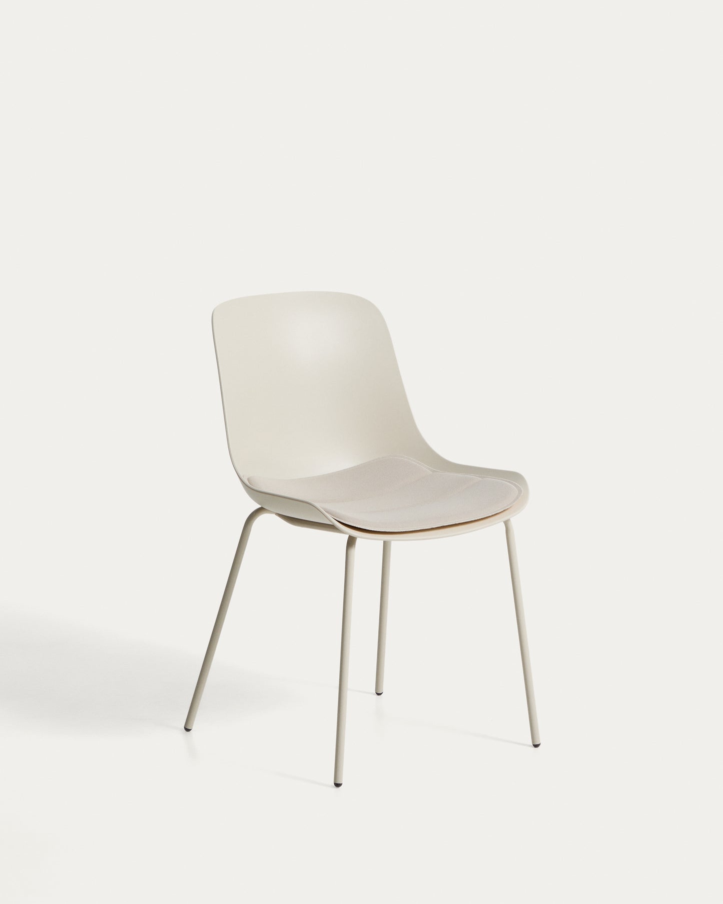 Sedia Altea beige e gambe in acciaio con finitura beige