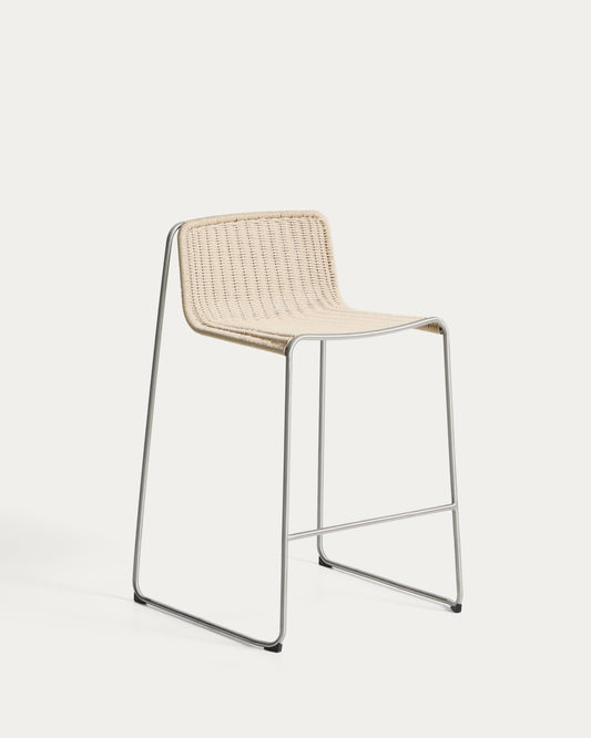 Sgabello impilabile Tavari in corda sintetica beige e acciaio inox AISI 304 effetto spazzolato 75 cm