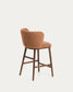 Sgabello Ciselia in ciniglia spessa terracotta e gambe in legno massiccio di frassino con finitura noce 65 cm