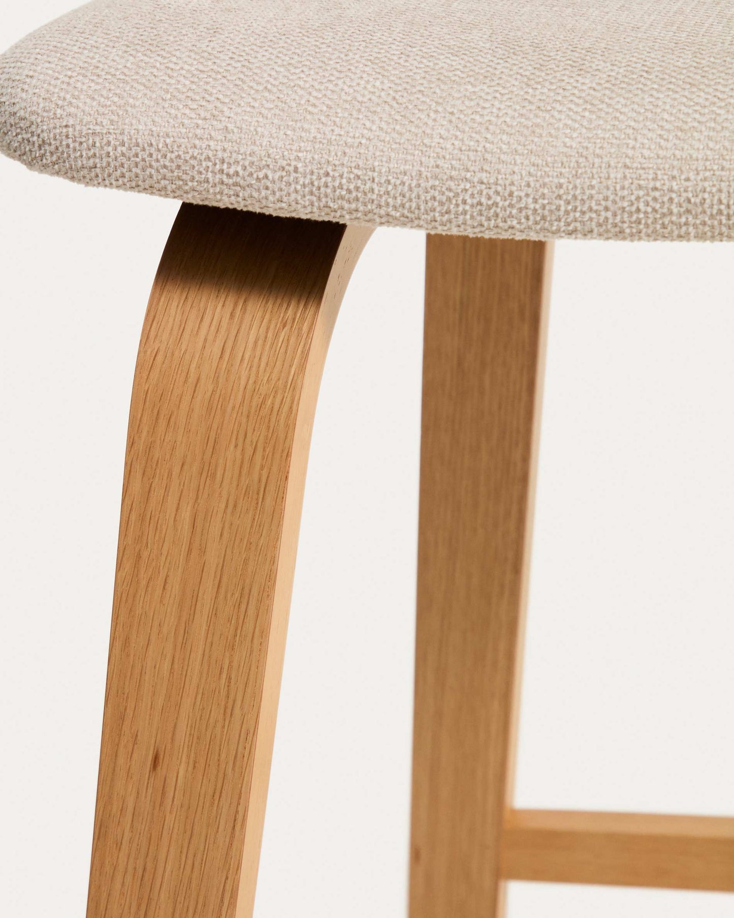 Sgabello Gena in impiallacciatura di rovere e chenille beige 65cm